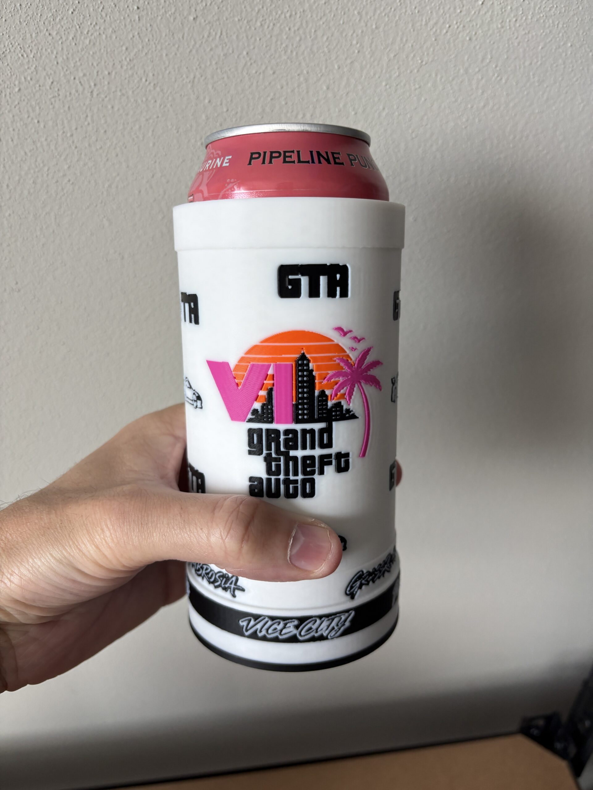 Premium GTA6 Energy Drink Can Holder Gaming-Inspired 16oz Gamer Desk Accessory - Image 4