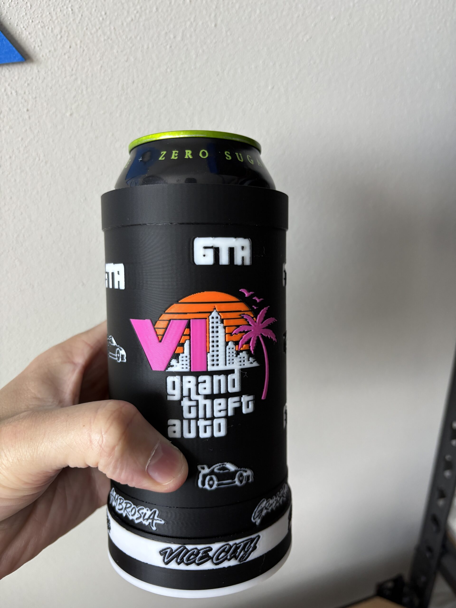 Premium GTA6 Energy Drink Can Holder Gaming-Inspired 16oz Gamer Desk Accessory - Image 3